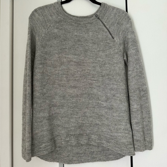 Abercrombie Zipper Front Sweater - Picture 1 of 1